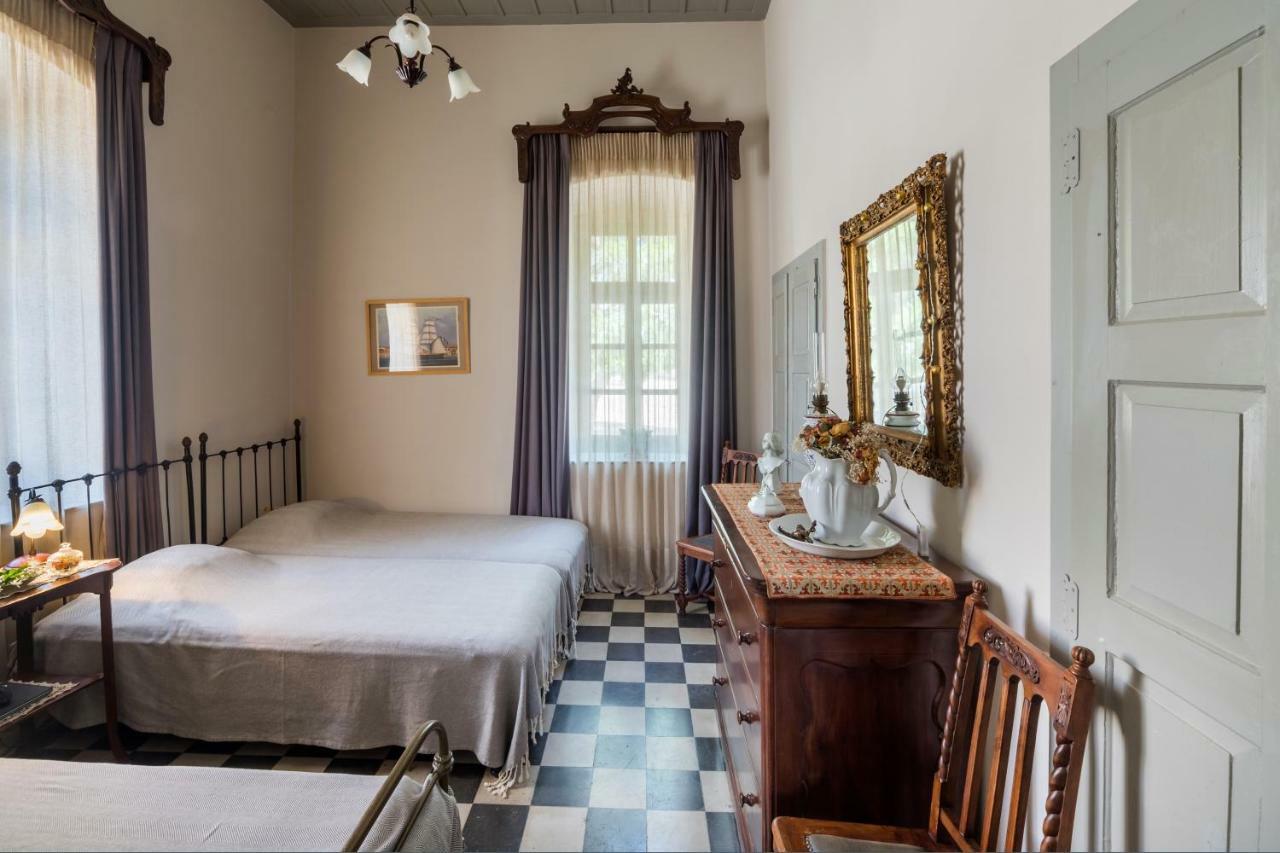 Villa Dellagracia Mansion In Poseidonia Syros Posidhonía Exterior foto